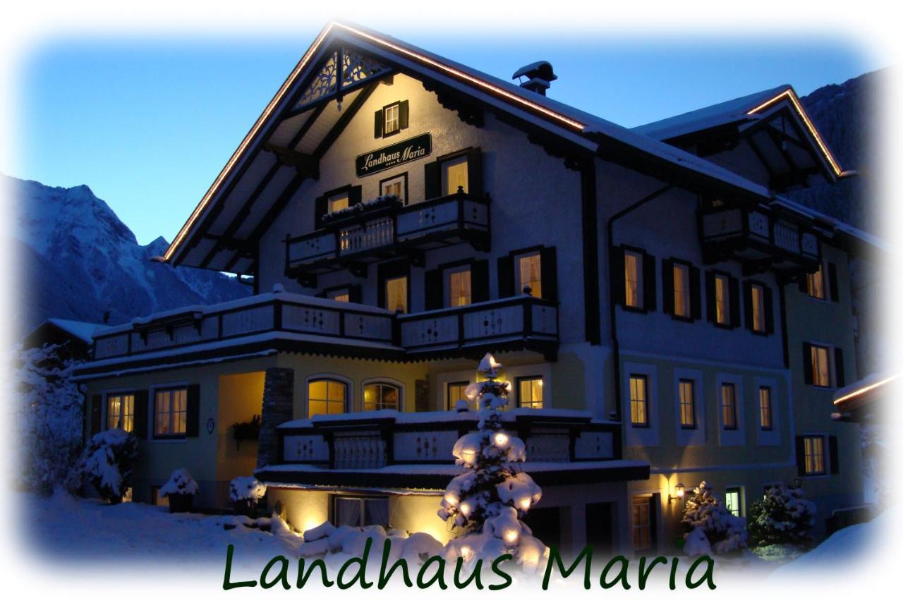 Ferienwohnungen Kroll - Appartements Viktoria Und Landhaus Maria Mayrhofen Kültér fotó